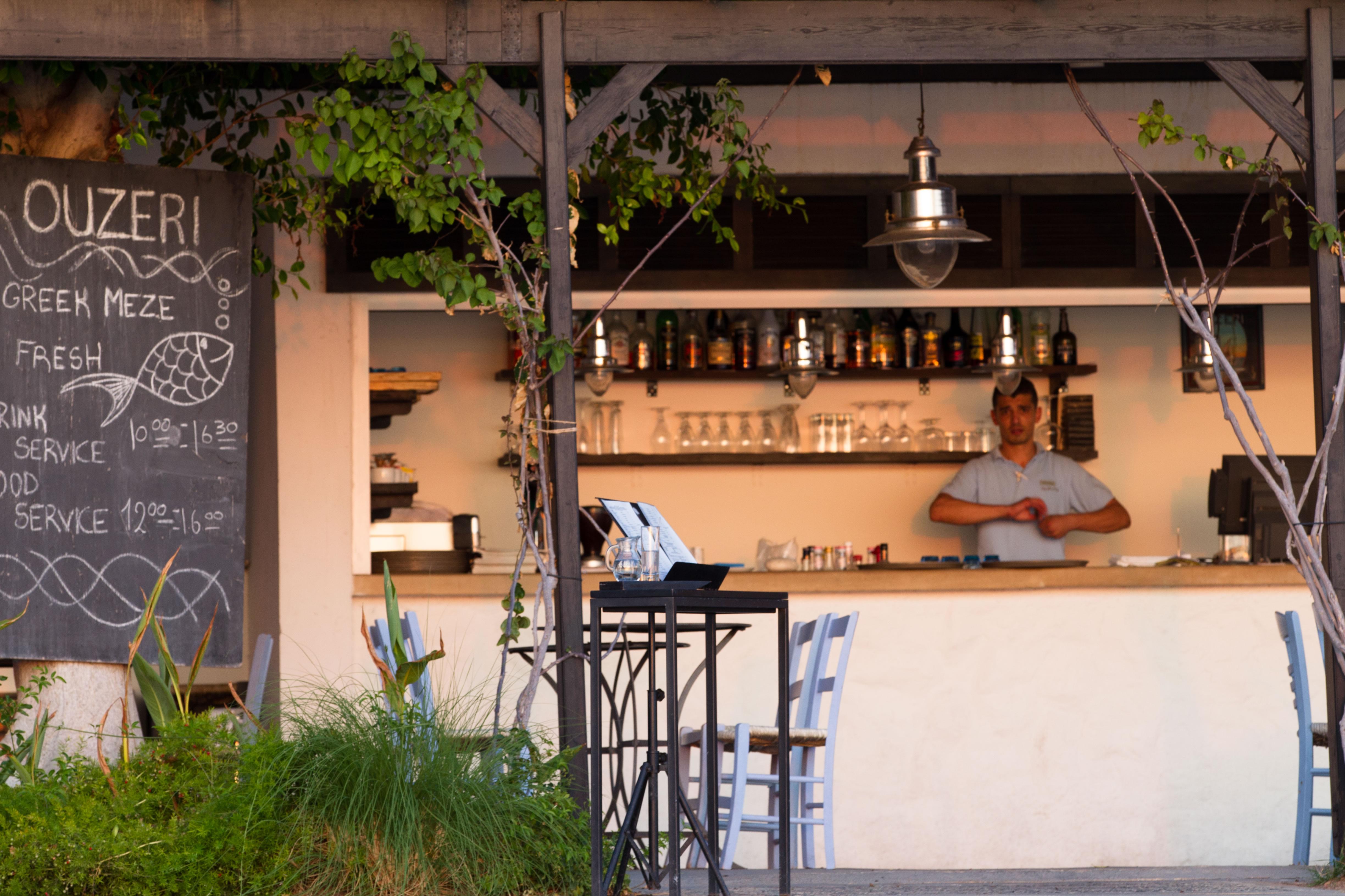 Almyra Hotel Пафос Екстериор снимка A tavern in Athens